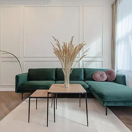 Free Parking Old Town Station With Balcony 아파트 빌뉴스