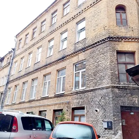 Free Parking Old Town Station With Balcony شقة *